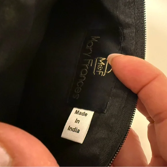 NWT Mary Frances Hand-Beaded Guitar Crossbody Mini clutch Purse - Picture 4 of 9